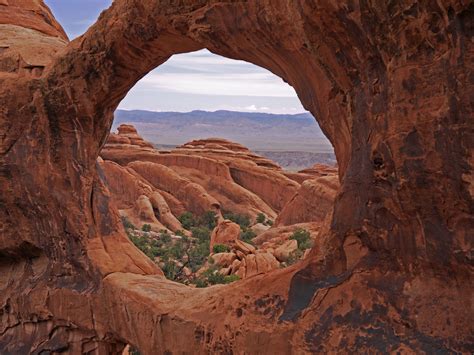 石頭拱門|奇岩千拱～美國拱門國家公園 Arches National Park,。